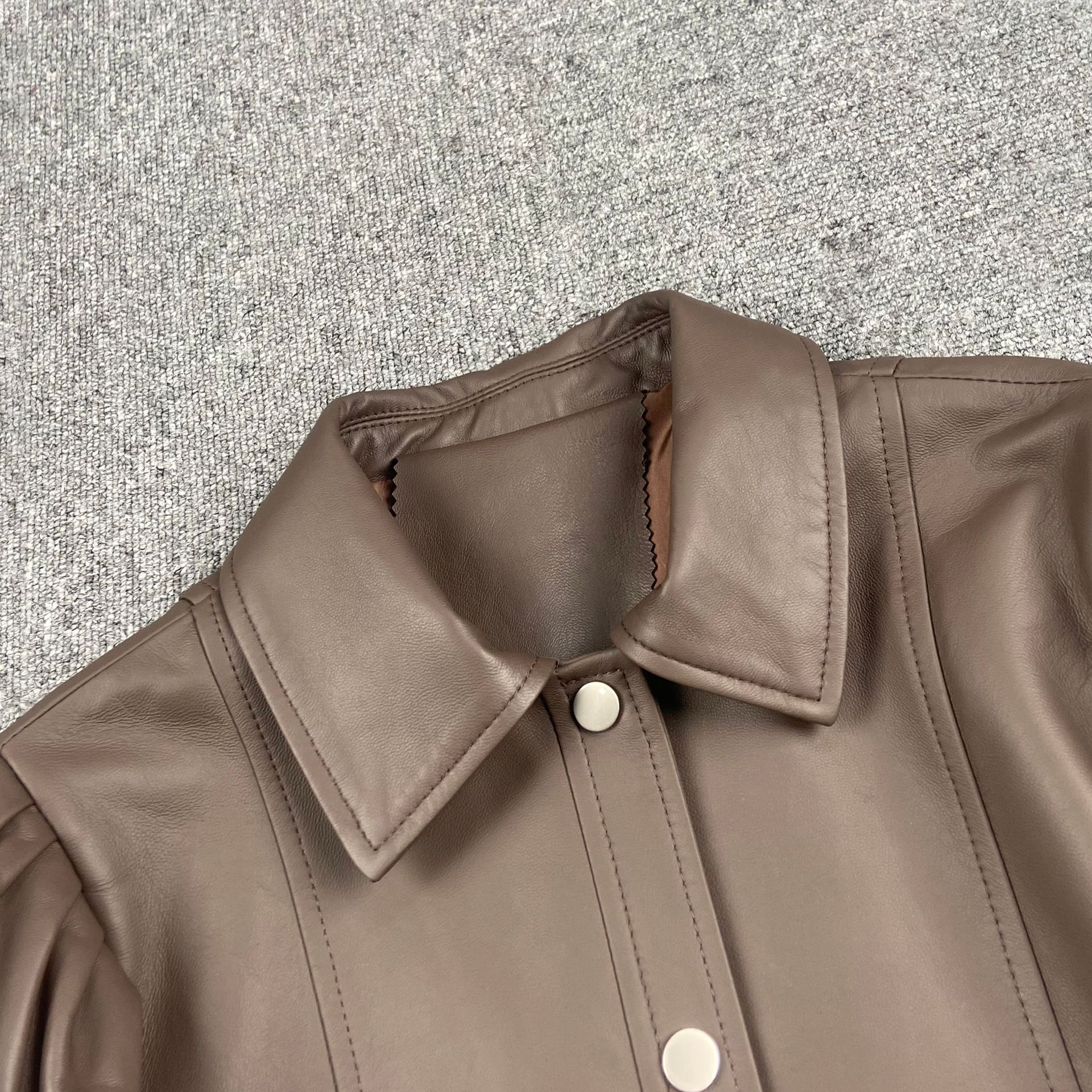Ladies' casual leather sheepskin short jacket